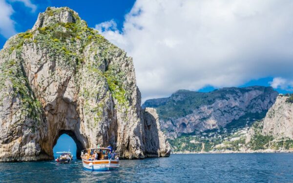 tour di un giorno in barca a Capri