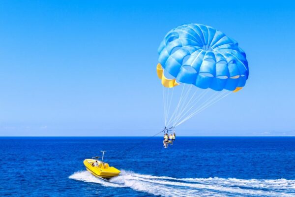 Amalfi Coast parasailing flight