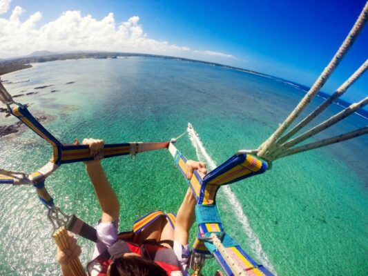 Amalfi Coast parasailing flight