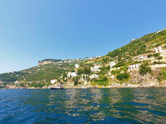 Maiori Kayak Tour of Caves and Beaches