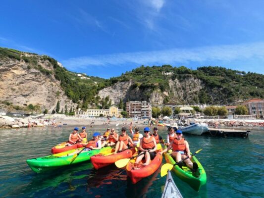 Maiori Kayak Tour of Caves and Beaches