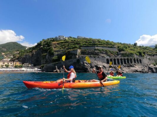 Maiori Kayak Tour of Caves and Beaches