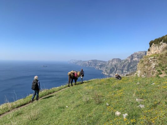 Excursion on the Path of the Gods