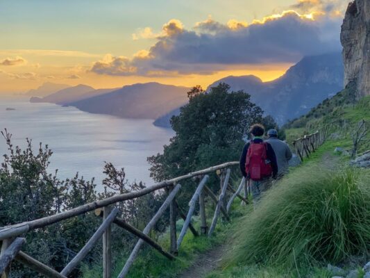 Excursion on the Path of the Gods