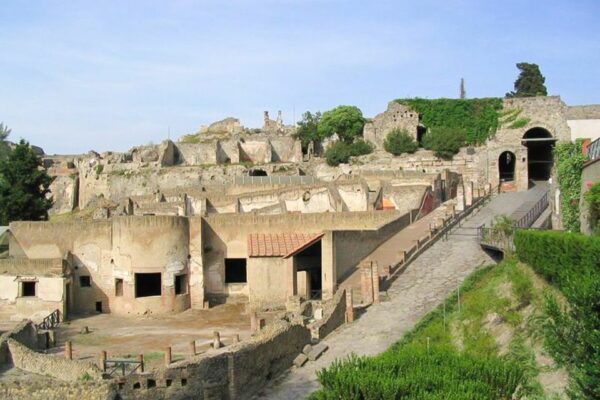 Pompeii and Vesuvius full day tour from the Amalfi Coast